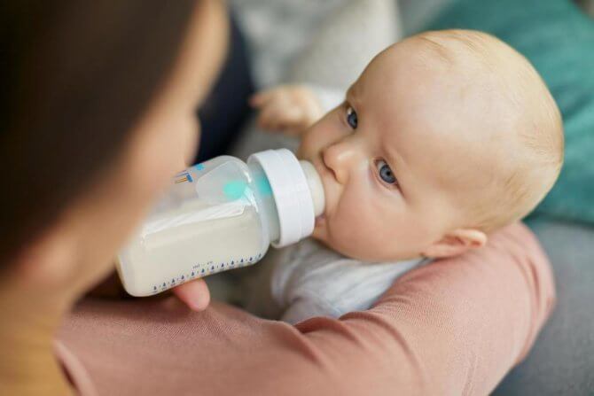 Аллергия на лактулозу: как помочь малышу-аллергику при запоре